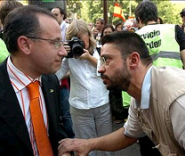 El Presidente de la AVT y su amigo Ynestrillas